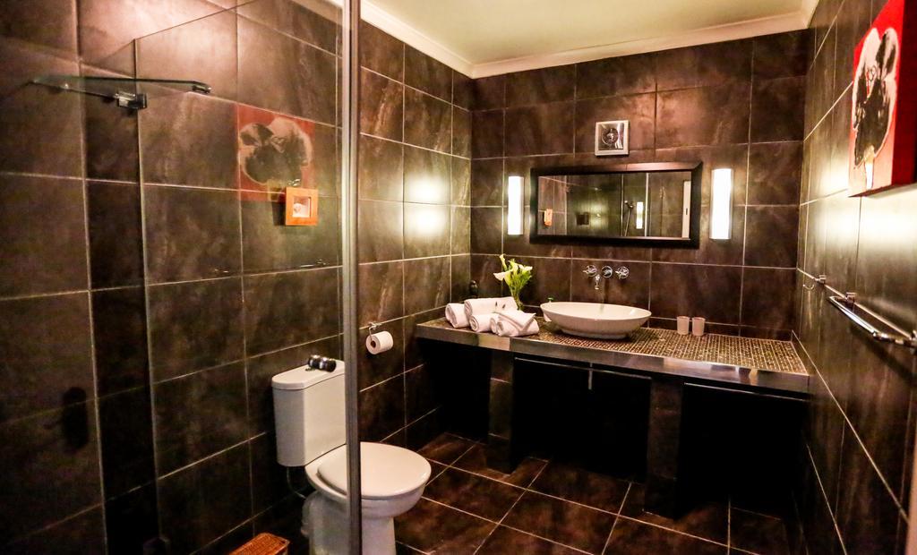Secret Garden Guesthouse Bloubergstrand Εξωτερικό φωτογραφία
