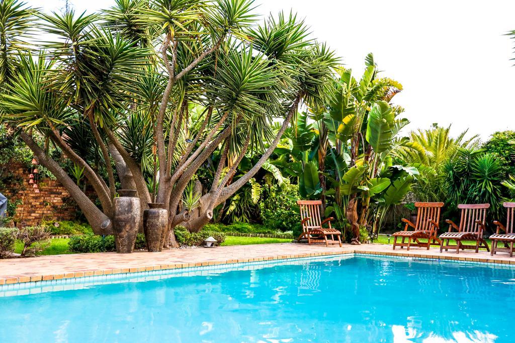Secret Garden Guesthouse Bloubergstrand Εξωτερικό φωτογραφία