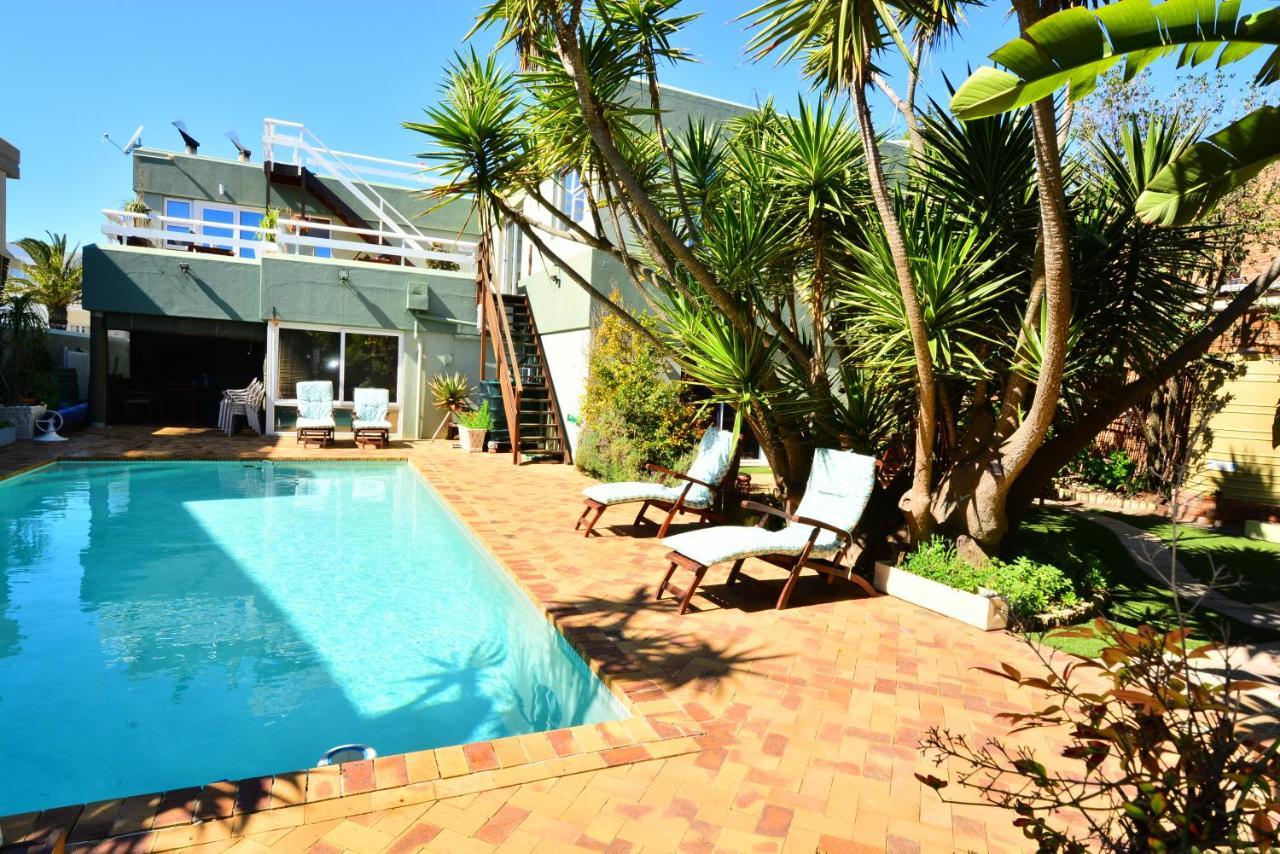 Secret Garden Guesthouse Bloubergstrand Εξωτερικό φωτογραφία