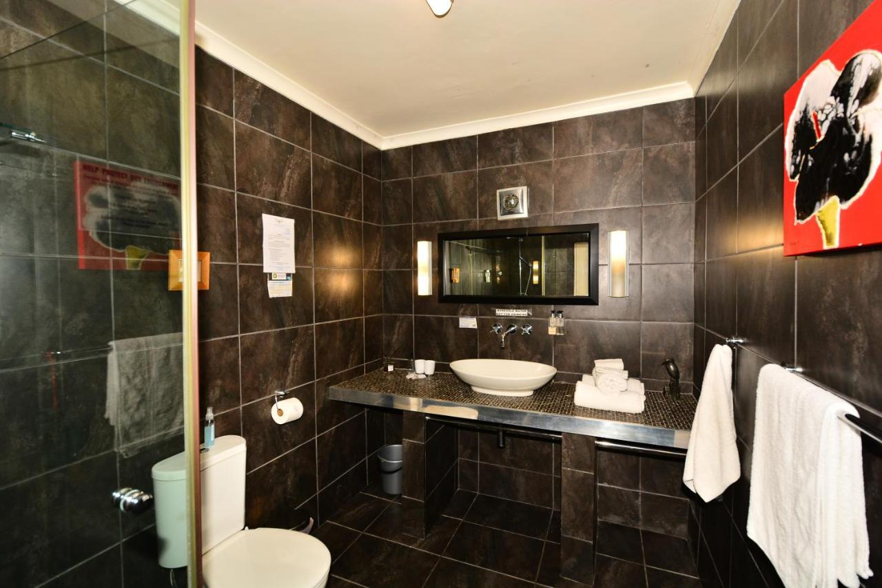 Secret Garden Guesthouse Bloubergstrand Εξωτερικό φωτογραφία