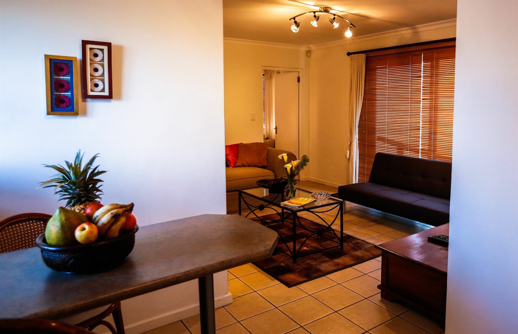 Secret Garden Guesthouse Bloubergstrand Εξωτερικό φωτογραφία